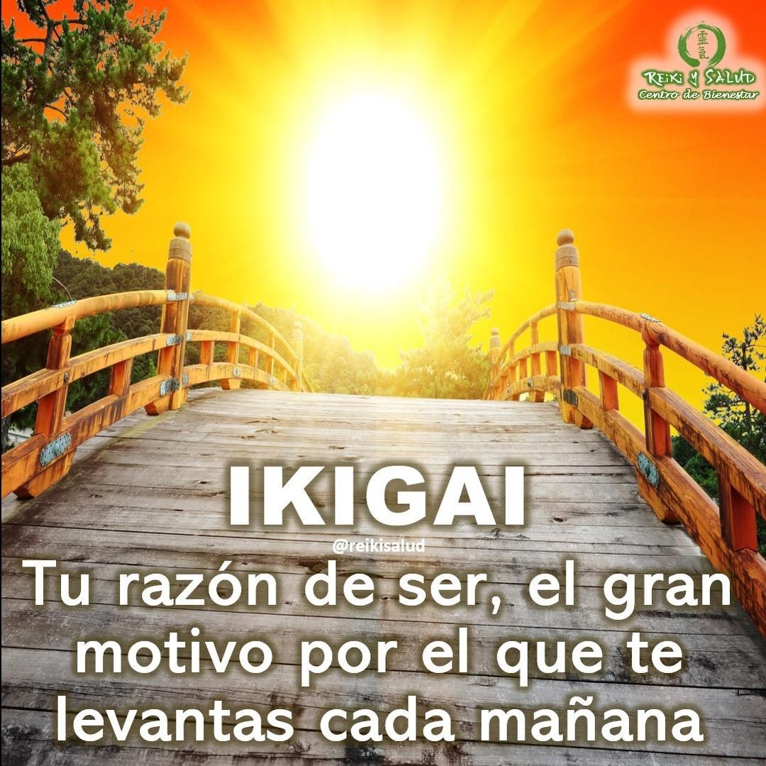 Ikigai, tu razón de ser, el gran motivo por le que te levantas cada mañana.La palabra japonesa ikigai se compone de dos vocablos: iki (生き?), que se refiere a la vida, y kai[gai] (甲斐?), “la realización de lo que uno espera y desea”. Todos tenemos un ikigai, una razón de vivir o de ser. Es decir, es el encontrar el sentido a nuestra existencia, desde el día a día. Realizar actividades alineadas a tu Ikigai, te permitirá alcanzar armonía, paz y alegría, en otras palabras, salud. Tu Ikigai siempre estará, en permanente conexión tu esencia. Eso si, una vez que nos desempeñemos alineado a nuestro Ikigai, sentiremos una inmensa felicidad y una luz interna que dará sentido a nuestra vida.Por supuesto es algo que se transforma con el tiempo, así que debes auto observarte, de manera de identificar cuando lo que hagas no este alineado a tu Ikigai. Nuestro IKGAI esta en balance perfecto con las habilidades, conocimientos y actividades que AMAS HACER, en las que ERES BUENO, pueden PAGARTE o VIVIR DE ELLO y el mundo NECESITA. En otras palabras en la intersección entre tu pasión, vocación, misión y profesión. Es totalmente normal, no estar seguro de cual es tu Ikigai, pero si lo deseas, seguro que lo encontrarás. Y una vez que lo encuentres, estarás contento de haber desarrollado habilidades y recursos, de haberte hecho amigo de personas excepcionales y de haber hecho cosas buenas.Tu sabrás cuando lo que hagas este alineado a tu IkigaiDesde el Casa Reiki y Salud te invitamos a trabajar en descubrir desde la experimentación diaria, a seguir tu IKIGAI, promoviendo de esta manera una vida más feliz, plena, manteniendo de forma continua una alta vibración.️¿Y tú ya sabes cuál es tu IKIGAI? ¿Qué te impide trabajar en él?Casa Reiki y Salud, una caricia para el alma, ampliando el circulo de luz, promoviendo una vida de salud y felicidad.🌍Página WEB: www.gReiki.com#reiki #sanación #salud #reikiusui #usuireiki #usuireikiryoho #reikigendai #ikigai #mikaousui #talleresreiki #cursoreiki #tallerreiki #saludmaracaibo #talleresmaracaibo #cursosmaracaibo #reikimaracaibo #reikizulia #reikivenezuela #saludybienestar #ikikai #totalcoherencia