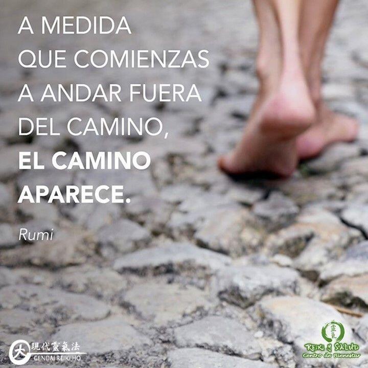 A medida que comienzas a andar fuera del camino, EL CAMINO APARECE, Rumi Salir de tu zona de confort. Atreverte a dar el paso que sabes que necesitas. Dejar lo que ya no te hace feliz. La vida está llena de miles de posibilidades. Y si no lo intentas, ¿cómo vas a descubrirlas? Si estás leyendo esto es porque a lo mejor, ya estás en el camino...⠀️ Feliz viaje de auto descubrimientoComo dice Esther Hicks, no hay nada que debas hacer, excepto aquello que quieras hacer, se feliz.Reiki Ho Tradicional Japonés en Maracaibo, al alcance de todos y para todos. Casa Reiki y Salud, comparte las técnicas de la Gendai Reiki Healing Association de Japón, con el respaldo internacional de la Gendai Reiki Network.Gracias, gracias, gracias, que la luz de Reiki, nos acompañe siempre, Námaste.#espiritualidad #amor #felicidad #abundancia #meditacion #vida #paz #love #luz #gratitud #crecimientopersonal #consciencia #alma #bienestar #inspiracion #lRumi #despertarespiritual #reiki #reikiusui #gendaireiki #reikivenezuela #reikimaracaibo #reikizulia