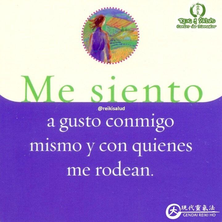 Me siento a gusto conmigo mismo y con quienes me rodean.Otro bello regalo de Louise Hay. Si esta afirmación te llama la atención, úsala. Una afirmación es cualquier cosa que digas o pienses. Si queremos cambiar nuestras vidas hemos de reeducar nuestro pensamiento y hablar con patrones positivos.Las afirmaciones son puntos de partida en el camino hacia el cambio. En esencia a tu mente subconsciente le estás diciendo: “Me estoy responsabilizando. Soy consciente de que hay algo que puedo hacer para cambiar”. Cuando hablo de hacer afirmaciones, quiero decir elegir palabras conscientemente que contribuyan a crear algo nuevo y positivo en ella.Todo pensamiento y palabra que pronuncias es una afirmación. Todas las conversaciones que tienes contigo mismo son un flujo de afirmaciones.Tus creencias no son más que patrones de pensamiento habituales que aprendiste de niño. Muchos de ellos son muy útiles. Sin embargo, otras creencias pueden resultar limitadoras a la hora de crear las cosas que deseas.Has de darte cuenta de que toda queja es una afirmación. Cada vez que te enfadas estás afirmando que deseas más ira en tu vida. Cada vez que te haces la víctima, estás afirmando que quieres seguir siendo una víctima. Cada vez que sientes que la Vida no te da lo que quieres en este mundo, ten por seguro que la Vida nunca te concederá los bienes, hasta que cambies tu forma de pensar y hablar.Una forma de comenzar a cambiar tu patrón de pensamiento, es reeducando tus afirmaciones diarias. El secreto para que tus afirmaciones funcionen rápida y sistemáticamente es preparar una atmósfera para que florezcan.😀Cuando más elijas tener pensamientos que te hagan sentir bien, con mayor rapidez funcionarán las afirmaciones.Gracias, Gracias, Gracias, Námaste, @dinopierini#amor #felicidad #abundancia #meditacion #frases #gratitud #consciencia #bienestar #despertar #reikimaracaibo #reikizulia #reikivenezuela #reikisalud #totalcoherencia #reikisalud #smile