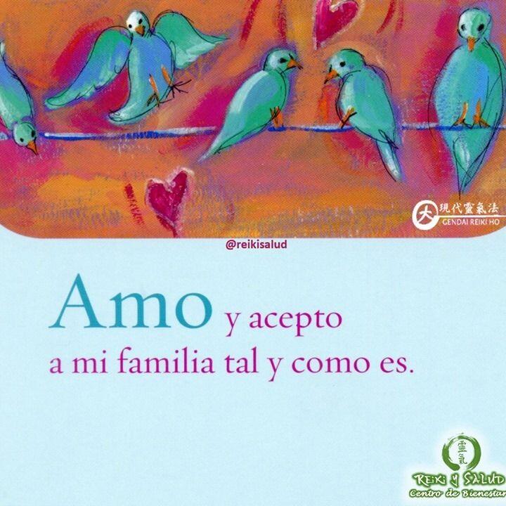 Amo y acepto a mi familia tal y como es.Es muy probable que tu familia no sea perfecta, pero ¿has pensado que puede ser la ideal para ti?La familia es el primer sistema al que nos incorporamos, de manera involuntaria, al llegar a la vida. En ese pequeño mundo, custodiado por la intimidad del hogar, se experimentan los primeros sentimientos, aprendizajes y relaciones de poder; por eso se cree que la mayoría de los desafíos que enfrentan las personas están vinculados con su historia familiar.Aceptar a cada integrante de tu familia tal como son, con sus virtudes, pero sobre todo, con sus defectos, es un proceso que debe ser impulsado por el amor y nunca debe confundirse con la resignación.Para aceptar a tu familia debes comprender que tu núcleo familiar es el que naturalmente te correspondía tener y, por muy duro que parezca, ellos te han ofrecido lo mejor que han podido, a partir de la forma de amor que han conocido. Aceptar es SANAR con tus ancestros y sanar tu interior.Al aceptarlos, libre de rencores y prejuicios, cambiará tu percepción de la realidad, entenderás que llegaron a tu vida para hacerte una mejor persona y descubrirás que están ahí para regalarte la posibilidad de ver en ellos lo que te cuesta reconocer de ti mismo.🌞La reconciliación con la familia es una experiencia transformadora que siempre vale la pena intentar.️ Feliz viaje de auto descubrimiento y despertar.Con toda la certeza que, si lo CREES, lo CREAS, compartimos desde Casa Reiki y Salud, un abrazo de luz, con la confianza de que Dios está con nosotros y somos uno con la conciencia universal.Casa Reiki y Salud, una caricia para el alma, ampliando el circulo de luz, promoviendo una vida de felicidad y bienestar.Gracias, gracias, gracias, Namaste, @dinopierini️ Comparte esta publicación con quien te vino a la mente cuando la leíste., Gracias, gracias gracias🌐 Página WEB: www.gReiki.com#despertar #reikimaracaibo #reikizulia #reikivenezuela #reikisalud #totalcoherencia #reikisalud #smile