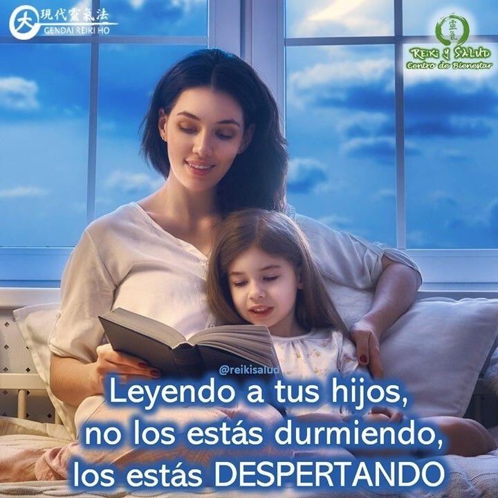 Leyendo a tus hijos, no los estás durmiendo, los estás despertando.La lectura es un hábito que trae muchos beneficios para los niños y también para los padres. Leer un cuento a los pequeños antes de ir a dormir es una bonita costumbre que no debe perderse. Conozca cuatro beneficios de leerle un cuento a su retoño:️Fortalece la relación entre padres e hijos: Leerle una historia a su hijo todas las noches crea lazos afectivos muy fuertes. Es un momento especial entre los padres y sus hijos.️Desarrolla la imaginación de los niños: Cuando los niños leen bastante su mente desarrolla mejor la imaginación y la creatividad.️Los padres se relajan: Así es, el beneficio de leer un cuento antes de dormir no es sólo para los pequeños. Generalmente los padres de familia llegan cansados del trabajo y lo único que desean es descansar. Sin embargo, compartir un tiempo de lectura con su pequeño puede ser relajante y muy estimulante.️Mejora su capacidad de lenguaje: Al leerle una historia a su hijo puede hacer gesticulaciones que el niño observa. Esto desarrolla su capacidad de lenguaje ya que el pequeño empieza a relacionar palabras con sonido.Que la buena lectura siempre nos acompañe️ Feliz viaje de auto descubrimiento y despertar.Gracias, gracias, gracias, Namaste, @dinopieriniCasa Reiki y Salud, te invita a aprender la bella práctica de Reiki Ho, y promover tu salud, bienestar y abundancia.️ Comparte esta publicación con quien te vino a la mente cuando la leíste, Gracias, gracias gracias#despertar #reikimaracaibo #reikizulia #reikivenezuela #reikisalud #totalcoherencia #reikisalud #smile #bienestar #reiki