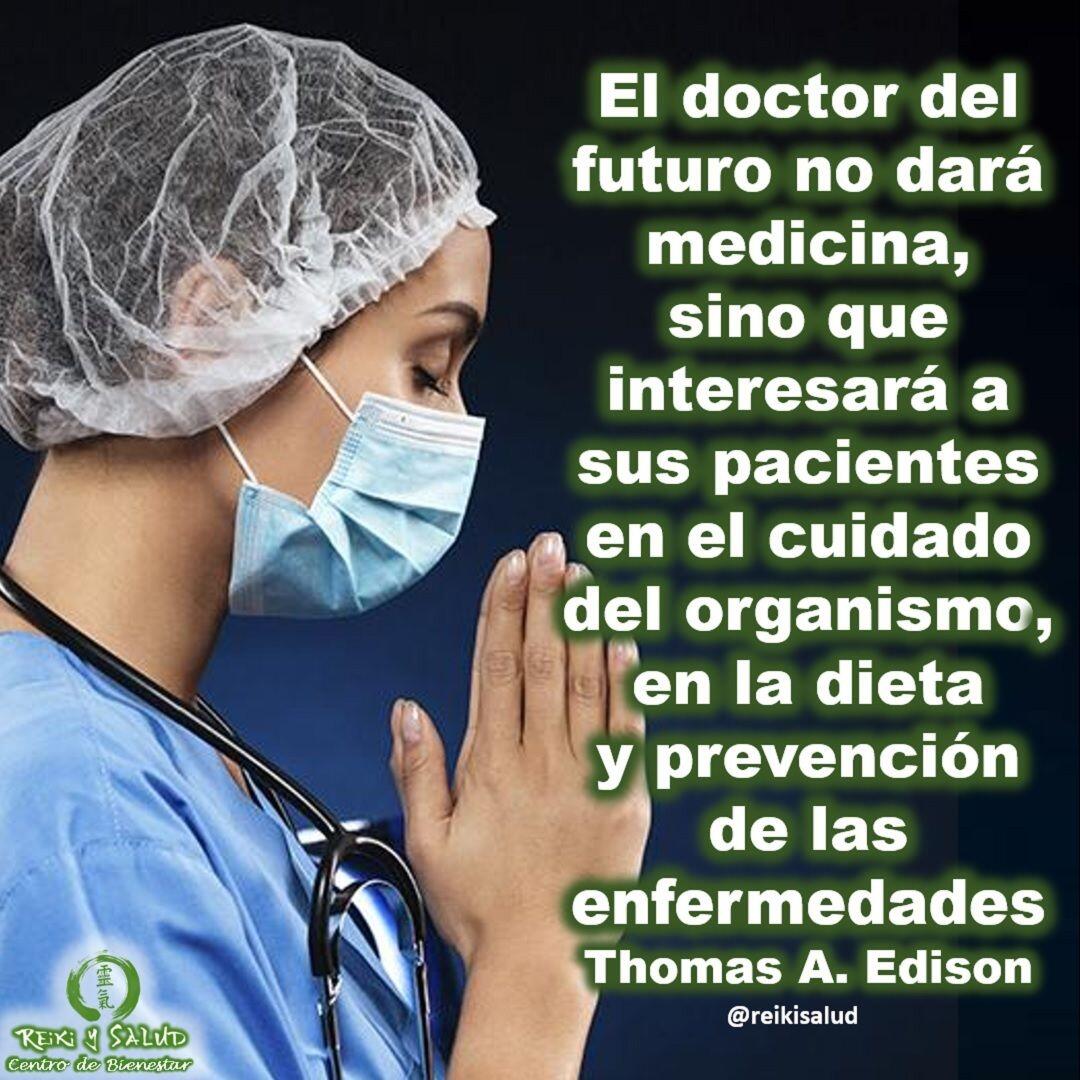 El doctor del futuro no dará medicina, sino que interesará a sus pacientes en el cuidado del organismo, en la dieta y en la cura y prevención de las enfermedades. – Thomas A. Edison.🌞Thomas Edison, ya a principios del siglo pasado, afirmaba y visualizaba que el tema del bienestar, no se resolvería con tratamiento tradicionales, ni con medicamentos tradicionales.Hoy día ya sabemos del impacto emocional de las dolencias y como las enfermedades son manifestaciones de nuestro cuerpo que nos permiten sanar las emociones. Si sanamos y liberamos las emociones atrapadas, sanamos también físicamente, si eliminamos las distorsiones en nuestro campo energético, sanamos emocionalmente y físicamente.La práctica de Reiki Ho, te ayuda a mejorar tu conexión con la energía de la más alta vibración, de la más alta dimensión, de la energía más pura del universo; permitiendo que la energía de la creación, nos de lo que más necesitemos, promoviendo en nuestras vidas, salud y felicidad.Contáctame al privado o vía whatsap/telegram al +58 414 6048813, si tienes alguna inquietud, deseas aprender Reiki o para agendar una terapia de bienestar en nuestro centro terapéutico, Casa Reiki y Salud, en Maracaibo.Con toda la certeza que, si lo CREES, lo CREAS, compartimos desde Casa Gendai Reiki Ho, un abrazo de luz, con la confianza de que Dios está con nosotros y somos uno con la conciencia universal.Casa Reiki y Salud, una caricia para el alma, ampliando el circulo de luz, promoviendo una vida de felicidad y bienestar.Gracias, gracias, gracias, Námaste.Si te gusta la publicación Compártela, Etiqueta a Otros, Gracias, gracias gracias🌍Página WEB: www.gReiki.com#espiritualidad #amor #felicidad #abundancia #meditacion #vida #paz #frases #love #luz #gratitud #crecimientopersonal #consciencia #alma #bienestar #inspiracion #despertar #despertarespiritual