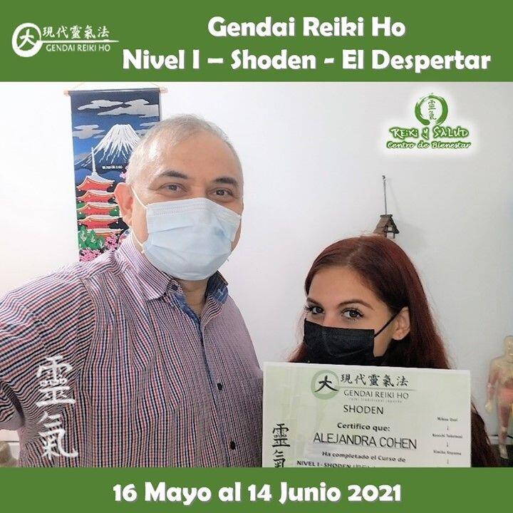 Agradecido y feliz, por el encuentro, experiencia, entrega, energía y sanación compartida en familia, durante el curso de Gendai Reiki Ho Nivel I (Shoden – El Despertar), dictado en el Casa Reiki y Salud, bajo la modalidad semipresencial, iniciado el 16 de Mayo que para Alejandra termino el 14 de Junio. Fue un nuevo y especial encuentro de almas, que decidimos iniciar este nuevo viaje de despertar, lleno de energía y alegría; confiando en la luz de Reiki. Comparto las fotos del encuentro de iniciación y consultoría/practica presencial realizado en Casa Reiki y Salud.️Gracias, gracias, gracias a todos ustedes por el compartir, entrega, alegría y experiencia. Cinco semanas de crecimiento y autodescubrimiento para todos. Un abrazo de luz y gassho.Reiki Ho es una terapia holística natural cuyo objetivo es el restablecimiento del equilibrio y la armonía en nuestro ser, promoviendo la sanación física, mental y emocional.Casa Reiki y Salud, comparte las técnicas de la Gendai Reiki Healing Association de Japón, con el respaldo internacional de la Gendai Reiki Network. Cursos dictados por Dino Pierini (@DinoPierini), Shihan de la escuela Gendai Reiki Ho desde el año 2008 y miembro de la Gendai Reiki Healing Association en Japón.️ Casa Reiki y Salud, una caricia para el alma, ampliando el circulo de luz, promoviendo una vida de salud y felicidad.Gracias, Gracias, Gracias, Námaste, @dinopierini#reiki #reikimaracaibo #reikivenezuela #sanación #salud #metamedicina #bioneuroemocion #bioemocional #reikiusui #gendaireiki #gendaireikiho #shoden #okuden #mikaousui #gendaii #cursosmaracaibo #casagendaireiki #dinopierini #armonía #bienestar #paz #amor