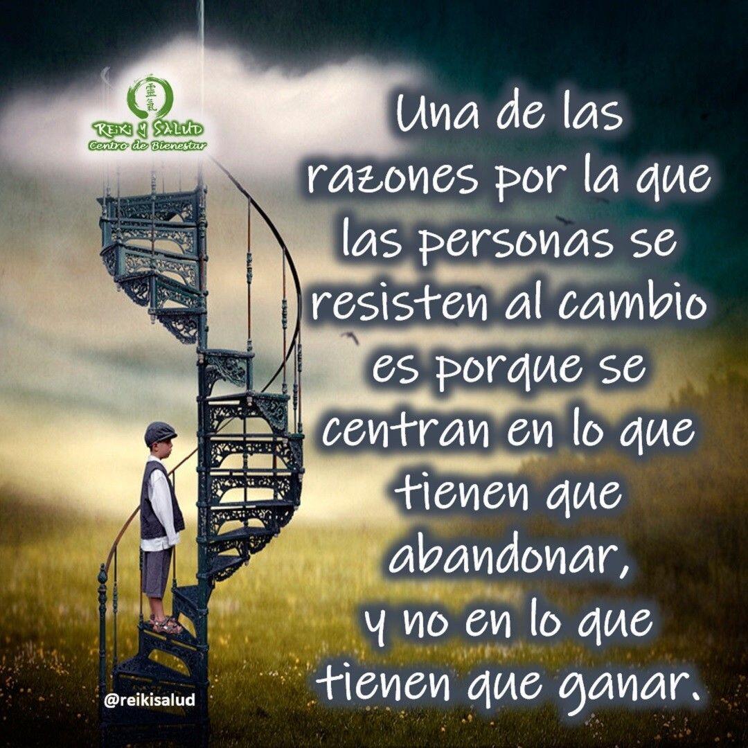 Una de las razones por la que las personas se resisten al cambio es porque se centran en lo que tienen que abandonar, y no en lo que tienen que ganar. Feliz viaje de autodescubrimiento🌞Te invito a iniciar un viaje especial de Auto descubrimiento y despertar. Esta es una oportunidad que puedes darte y vivir esta poderosa experiencia de Auto conocimiento, Re conexión y descubrimiento del poder de autosanar, utilizando técnicas japonesas de la Gendai Reiki Ho, para armonizarte y promover tu Bien-Estar Integral. El 14 de Agosto se dictará un curso gratuito"Sanando con Reiki", honrando el 156 aniversario del nacimiento del fundador sensei Mikao Usui, para que puedas conectarte desde ya con el sistema Japonés. Ahora si quieres iniciarte en el programa formal, el 29 de Agosto se inicia un nuevo ciclo de formación con el sistema japonés, iniciando con el 1er Nivel (Shoden - EL Despertar), que te llevará a la Maestría Interior o Maestría Docente de esta hermosa practica, con el aval internacional de la Gendai Reiki Network en Japón.Casa Reiki y Salud, comparte las técnicas japonesas de la Gendai Reiki Healing Association de Japón, con el respaldo internacional de la Gendai Reiki Network. Cursos dictados por Dino Pierini (@DinoPierini), Shihan de la escuela Gendai Reiki Ho desde el 2008 y miembro de la Gendai Reiki Healing Association en Japón.Los cursos incluyen certificados y manuales IMPRESOS con RESPALDO INTERNACIONAL de Japón. Si estas interesado, te invito a contactarme o registrarte en la página utilizando el enlace del perfil o en www.gReiki.com/REGISTRO.Gracias, Gracias, Gracias, un abrazo de luz, Namaste, @DinoPieriniSi conoces a alguien que pueda estar interesado, regálale la información Gracias, gracias gracias🌐Página WEB: www.gReiki.com#cursosmaracaibo #talleresmaracaibo #reiki #reikimaracaibo #reikivenezuela #gendaireikiho #shoden #reikiusui #paz #gratitud #reikisalud #reikizulia