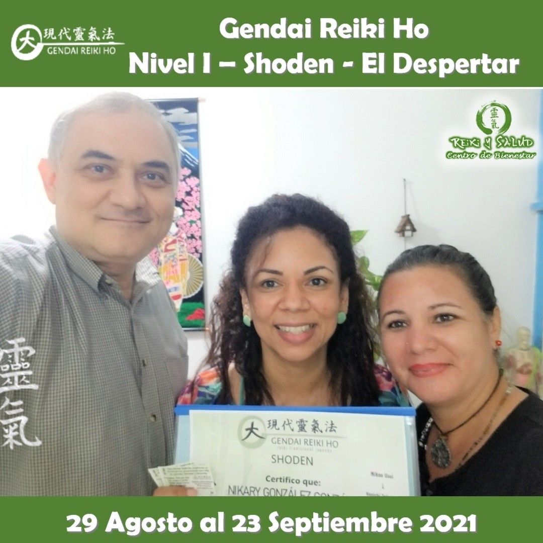 Agradecido y feliz, por el encuentro, experiencia, entrega, energía y sanación compartida en familia, durante el curso de Gendai Reiki Ho Nivel I (Shoden – El Despertar), dictado en el Casa Reiki y Salud, donde fue iniciada como practicante de Reiki este 23 de Septiembre, Nikary González, acompañados también por Jannina Leal y Edith Maynard quienes reviven nuevamente esta experiencia. Fue un nuevo y especial encuentro de almas, que decidimos iniciar este nuevo viaje de despertar, lleno de energía y alegría; confiando en la luz de Reiki. Comparto las fotos del encuentro de iniciación y consultoría/practica presencial realizado en Casa Reiki y Salud.️Gracias, gracias, gracias a todos ustedes por el compartir, entrega, alegría y experiencia. Cinco semanas de crecimiento y autodescubrimiento para todos. Un abrazo de luz y gassho.Reiki Ho es una terapia holística natural cuyo objetivo es el restablecimiento del equilibrio y la armonía en nuestro ser, promoviendo la sanación física, mental y emocional.Casa Reiki y Salud, comparte las técnicas de la Gendai Reiki Healing Association de Japón, con el respaldo internacional de la Gendai Reiki Network. Cursos dictados por Dino Pierini (@DinoPierini), Shihan de la escuela Gendai Reiki Ho desde el año 2008 y miembro de la Gendai Reiki Healing Association en Japón.️ Casa Reiki y Salud, una caricia para el alma, ampliando el circulo de luz, promoviendo una vida de salud y felicidad.Gracias, Gracias, Gracias, Námaste, @dinopierini#reiki #reikimaracaibo #reikivenezuela #sanación #salud #metamedicina #bioneuroemocion #bioemocional #reikiusui #gendaireiki #gendaireikiho #shoden #okuden #mikaousui #gendaii #cursosmaracaibo #casagendaireiki #dinopierini #armonía #bienestar #paz #amor