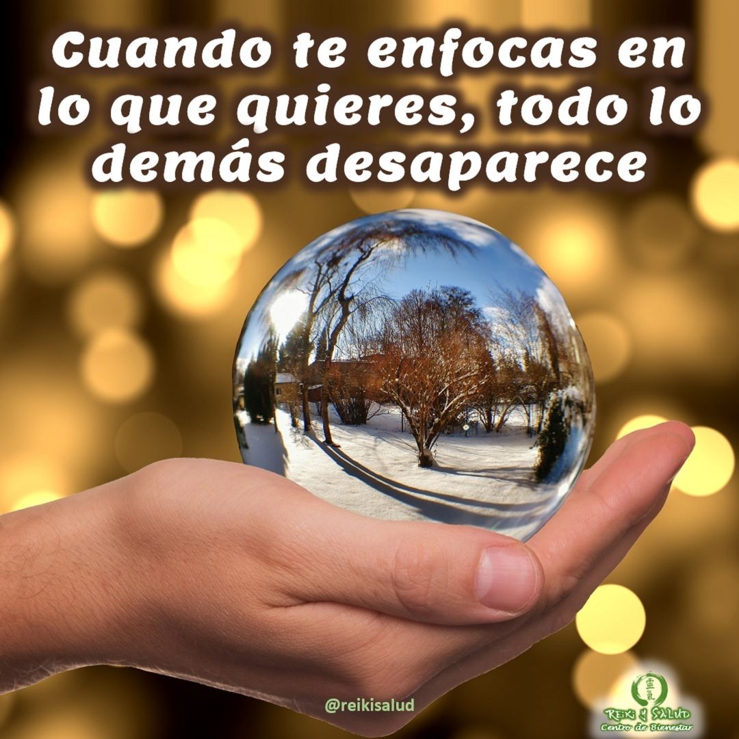 Cuando te enfocas en lo que quieres, todo lo demás desaparece.Donde pones tu atención y/o intensión pones tu energía y al expandir tu energía sobre ese objetivo, todo lo demás pierde fuerza..Si pones la energía en el camino de PAZ y PLENITUD, tu inconsciente dice, tus deseos son ordenes, ¡PAZ y PLENITUD! será!¿En que estas enfocando últimamente? Feliz viaje de auto descubrimiento y despertar. Casa Reiki y Salud, te invita a conocer la bella práctica de Reiki Ho y promover tu salud y bienestar. Casa Gendai Reiki Ho.Con toda la certeza que, si lo CREES, lo CREAS, compartimos desde Casa Gendai Reiki Ho, un abrazo de luz, con la confianza de que Dios está con nosotros y somos uno con la conciencia universal.Casa Reiki y Salud, una caricia para el alma, ampliando el circulo de luz, promoviendo una vida de salud y felicidad.Gracias, gracias, gracias, Námaste, @dinopieriniComparte esta publicación con todos aquellas personas que vinieron a tu mente, cuando la leíste, Gracias, gracias gracias🌐Página WEB: www.gReiki.com#salud #sanación #armonía #paz #plenitud #louisehay #reikimaracaibo #reikivenezuela #reikizulia #reikisalud #totalcoherencia