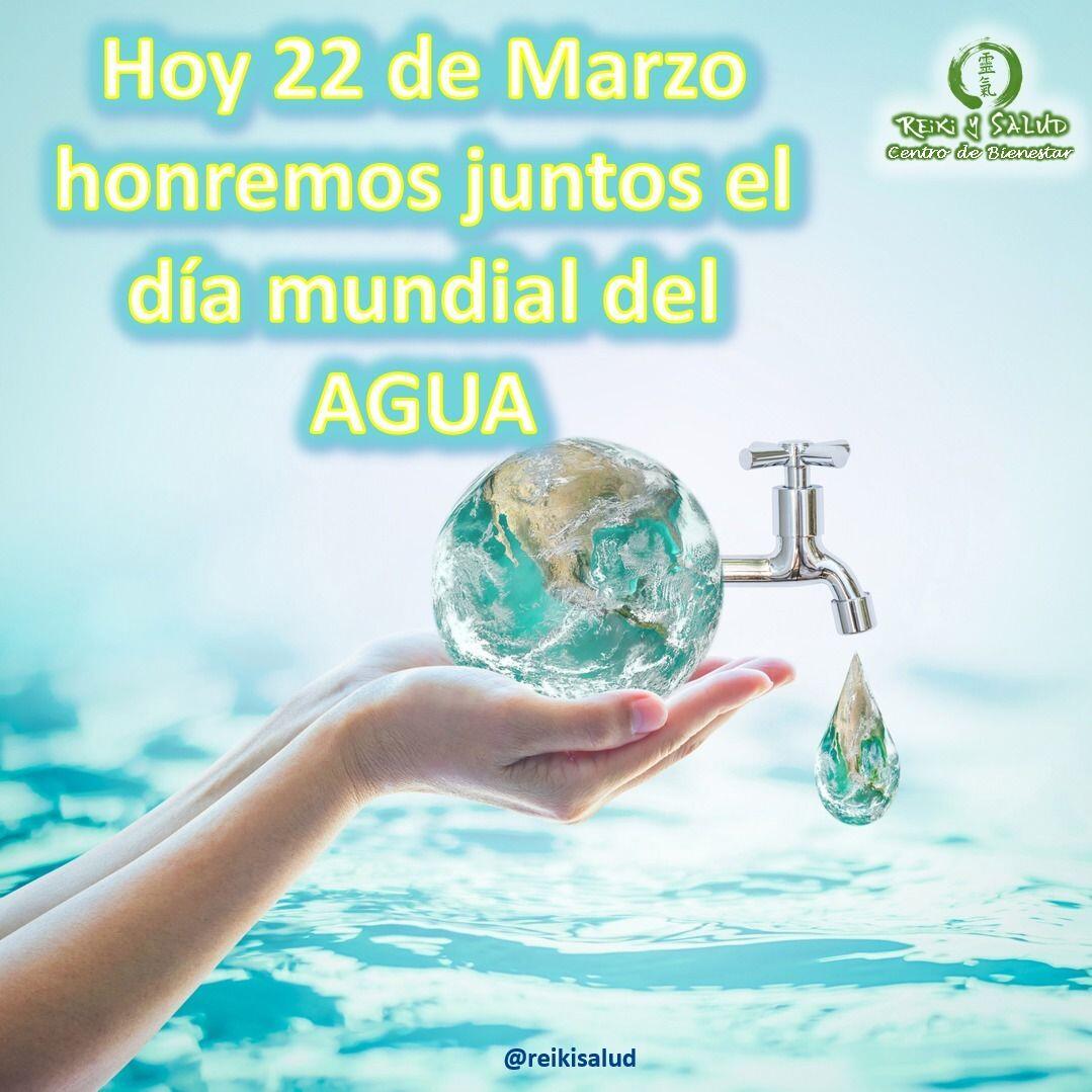 Hoy día mundial del agua, agradecemos a nuestra madre tierra, Pachamama, gaia, tierra, por el regalo tan grande de la vida. Sin agua, no hay vida. Aunque el porcentaje varia con la edad y sexos, nada casual que nuestro cuerpo este formado en promedio por 60% de agua, aunque el cerebro se compone de 70% de agua, la sangre en un 80% y los pulmones se componen de un 90% de agua.Hoy honramos la fuente de vida, en esta casa que es nuestro planeta.Solo una reflexión: ¿Cuándo fue que hiciste algo para ayudar a sanar y re-conectarte con nuestro amado planeta? ¿Cómo crees que es la mejor forma en que tú puedes cuidar el agua a la que tienes acceso?️Recuerda somo agua. Los beneficios de beber agua son innumerables. Es tan importante para nuestro cuerpo porque le permite realizar la gran mayoría de sus funciones vitales. Es uno de los principales combustibles del cuerpo humano; de hecho, no podemos vivir más de tres o cuatro días sin beber agua porque el cuerpo necesita hidratación constante. Incluso al respirar se puede perder un porcentaje de agua en el cuerpo humano de entre el 15% y el 20%. Además, nuestro organismo consume agua a través del sudor o mediante la orina, y también gastamos gran cantidad de agua en actividades como la digestión de alimentos y su metabolización.Les agradecemos extender el llamado a seguir cantando al agua desde sus corazones y esta invitación para seguir conectados y en elevada frecuencia.Gracias, Gracias, Gracias a la madre tierra y nuestros ancestros por su legado.Enviemos luz reiki al planeta. Gracias, gracias, gracias, por ser una sociedad que cuida y ama su medio ambiente, Námaste🌍Página WEB: www.gReiki.com#espiritualidad #amor #felicidad #abundancia #meditacion #vida #paz #frases #love #luz #gratitud #consciencia #bienestar #inspiracion #despertar #reiki #reikusui #espiritual #diadelosbosques #bosques