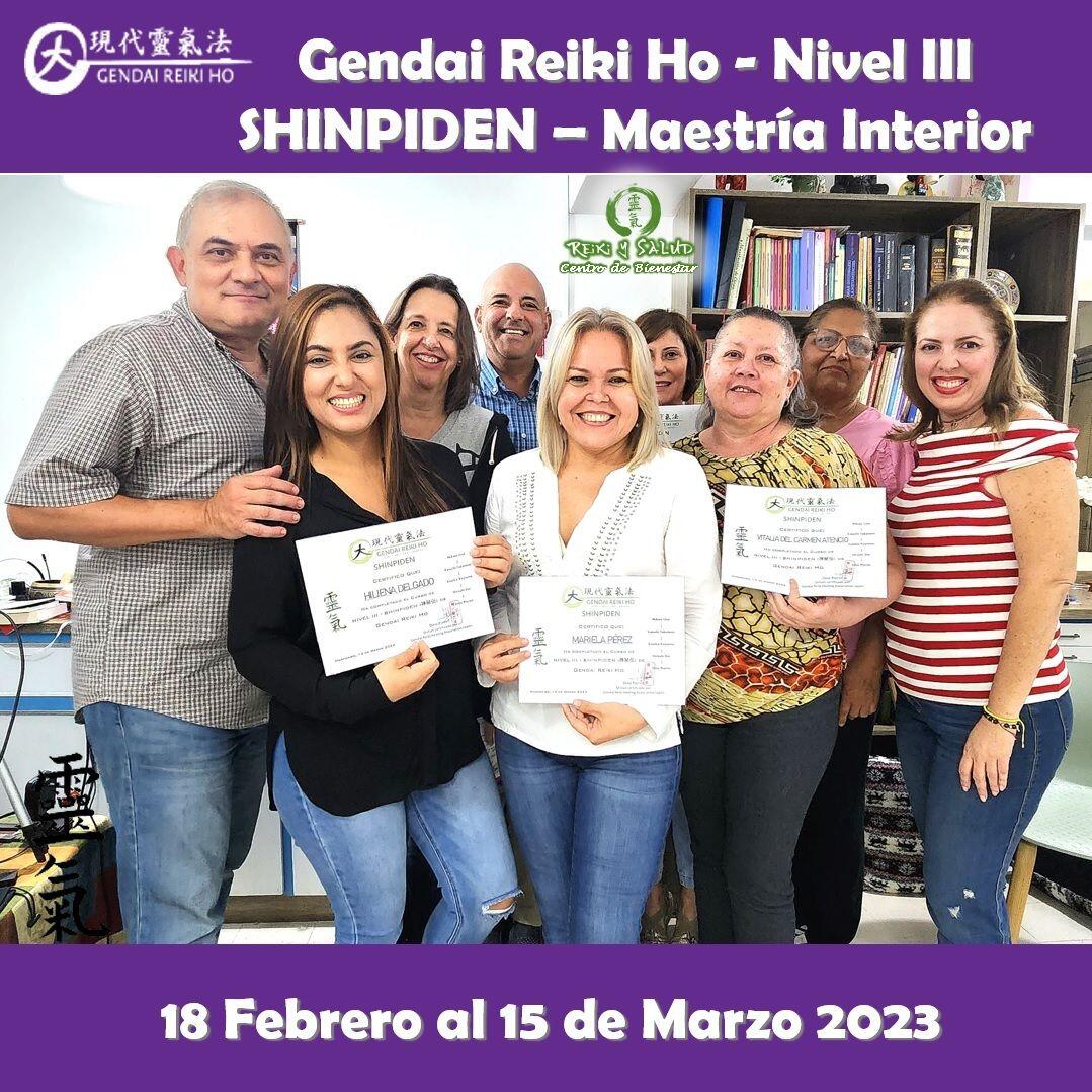 Hoy Celebro cinco (5) nuevos Certificados en Shinpiden (Maestría Interior) de Gendai Reiki Ho, recibidos Isabel Fernandéz, Eddy Melendez, Mariela Pérez, Vitalia del Carmen Atencio, María Luisa Morena y Hiliena Delgado; acompañados por las maestras Glareimy Ruiz y Laudelina Oliveros. Agradecido y feliz, por el encuentro, experiencia, entrega, energía y sanación compartida en familia, durante el curso de Gendai Reiki Ho 3er Nivel (Shinpiden – Maestría Interior), dictado en Casa Reiki Y Salud. entre el 18 de Febrero y el 15 de Marzo del 2023 Fue un nuevo y especial encuentro de almas, que decidimos continuar este nuevo viaje de despertar, lleno de energía y alegría; confiando en la luz de Reiki.Una Maestría Interior implica que comprendemos y que hemos desarrollado un buen dominio de nuestras facultades creativas, tomando responsabilidad sobre nuestras debilidades, reforzando la búsqueda y desarrollo consciente de nuestra misión de vida; y practicando con compromiso las técnica de Reiki Ho, para expandir nuestra consciencia, fortaleciendo nuestra conexión con nuestra esencia, purificando continuamente nuestro ser, de manera de vivir una vida en abundancia, vitalidad, salud y serenidad. Comparto las fotos del Reiju Kai de la clase No 4, inicio de este nuevo viaje de sanación realizado en Casa Reiki y Salud, gracias gracias gracias️Gracias a todos ustedes por el compartir, entrega, alegría y experiencia, durante estas semanas de crecimiento y autodescubrimiento para todos. Un abrazo de luz y gasshoCasa Reiki y Salud, comparte las técnicas de la Gendai Reiki Healing Association de Japón, con el respaldo internacional de la Gendai Reiki Network. Cursos dictados por Dino Pierini (@DinoPierini), Shihan de la escuela Gendai Reiki Ho desde el año 2008 y miembro de la Gendai Reiki Healing Association en Japón️ Casa Reiki y Salud, una caricia para el alma, ampliando el circulo de luz, promoviendo una vida de salud y felicidadGracias, Gracias, Gracias, Gassho, @dinopierini#reiki #reikimaracaibo #reikivenezuela #sanación #salud #reikiusui #gendaireiki #gendaireikiho #usuireiki #usuireikiho #reikigendai #mikaousui #reikisalud #koryukai